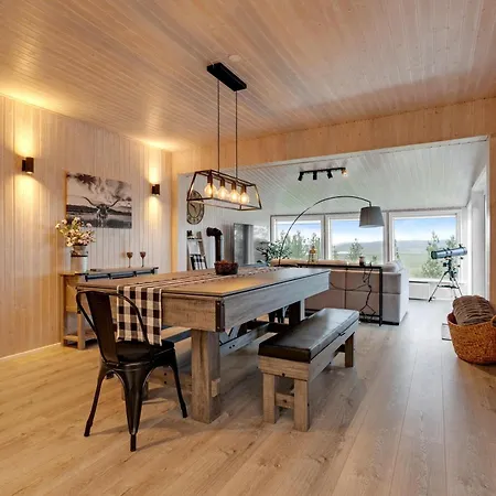 3Br Spacious Cottage With Geothermal Hottub & Stunning View Laugaras Exterior photo
