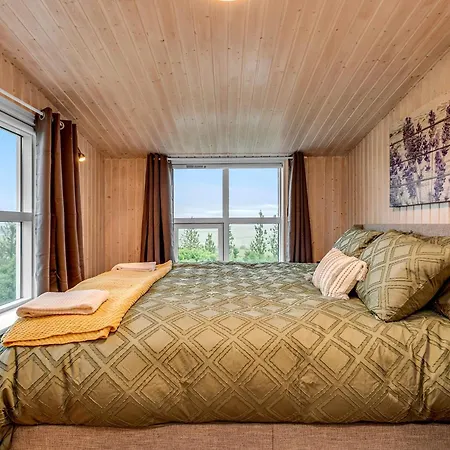 3Br Spacious Cottage With Geothermal Hottub & Stunning View Laugaras Exterior photo
