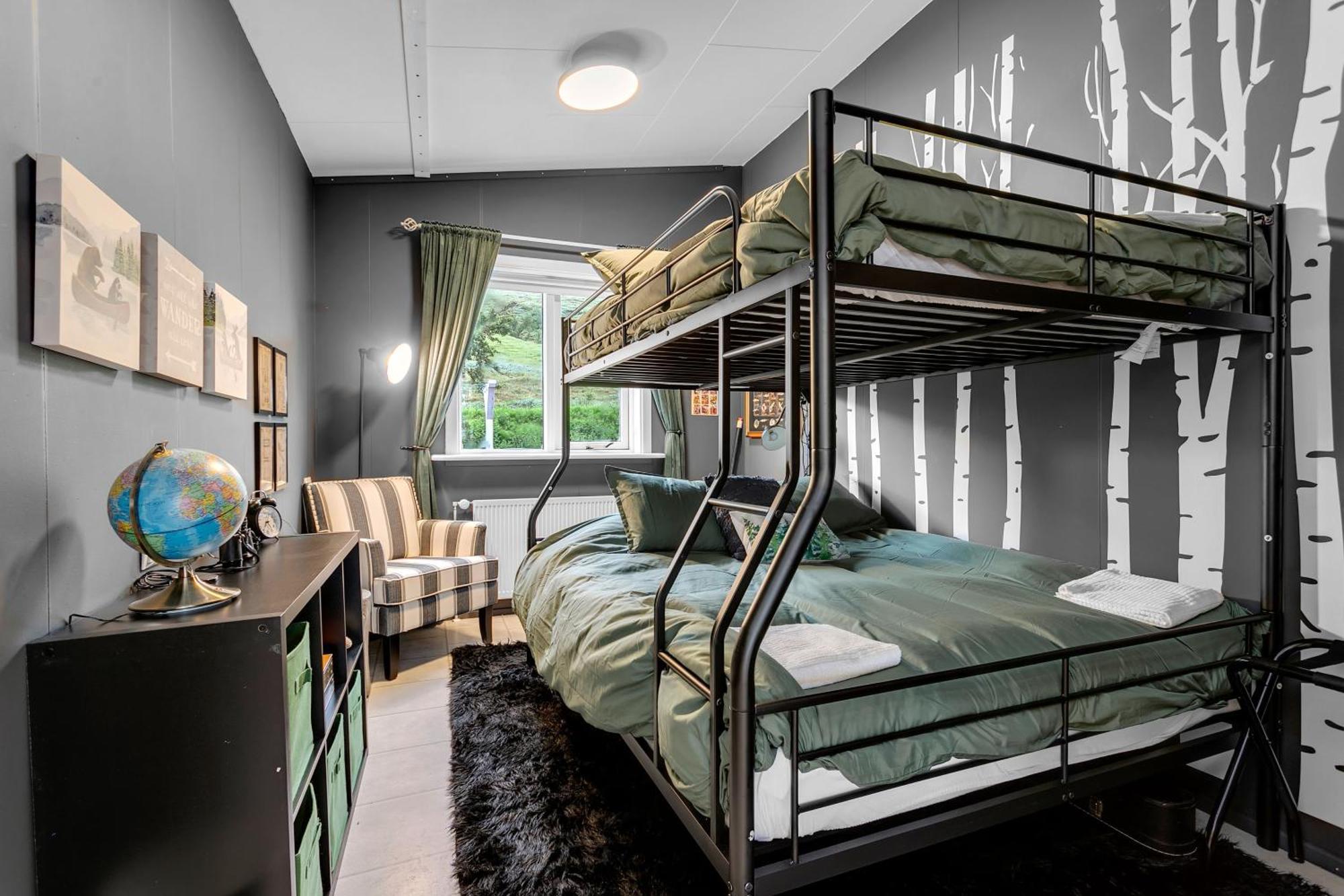 3br Spacious With Geothermal Hottub & Stunning View Laugaras